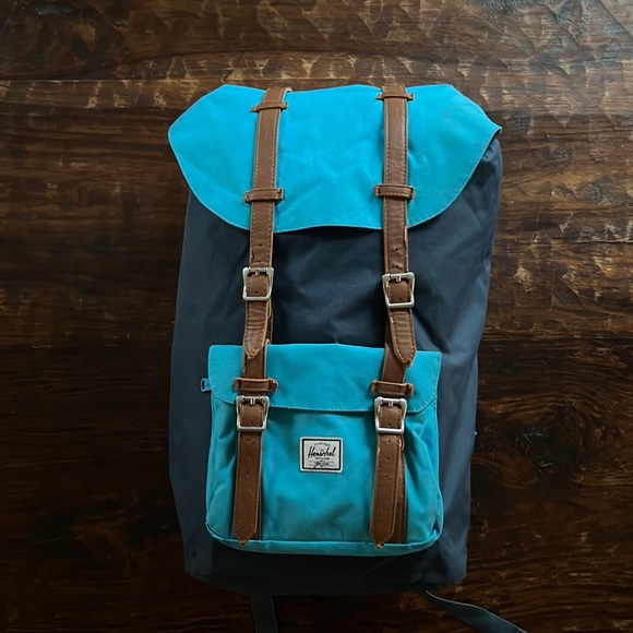 Herschel Supply Company Little America Backpack - Picture 1 of 6